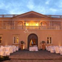 Villa la limonaia foto immagini 18 anni acireale catania ct