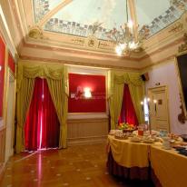 Royal Hotel, foto immagini 18 anni Catania CT